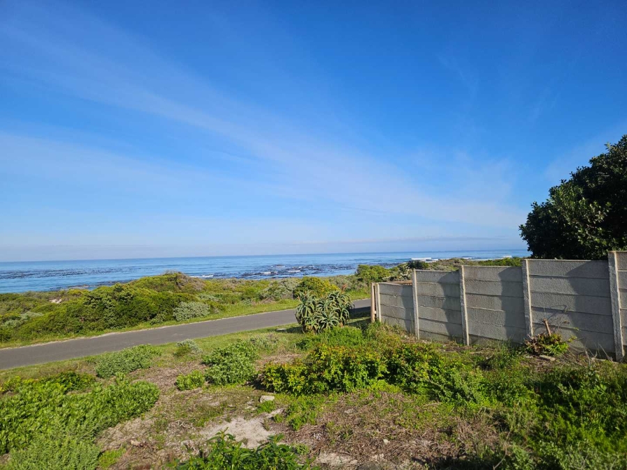 0 Bedroom Property for Sale in Pearly Beach Western Cape